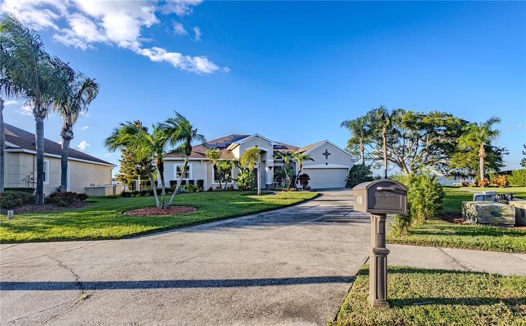 En Venta: $1,890,000 (4 camas, 3 baños, 3728 Pies cuadrados)