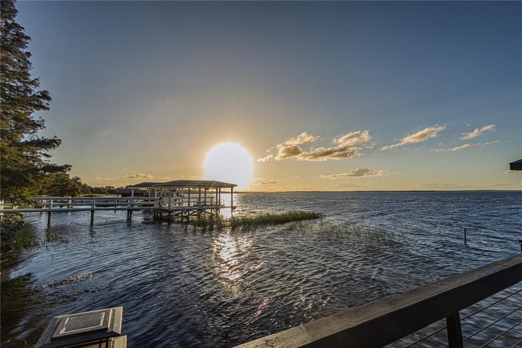 En Venta: $1,890,000 (4 camas, 3 baños, 3728 Pies cuadrados)