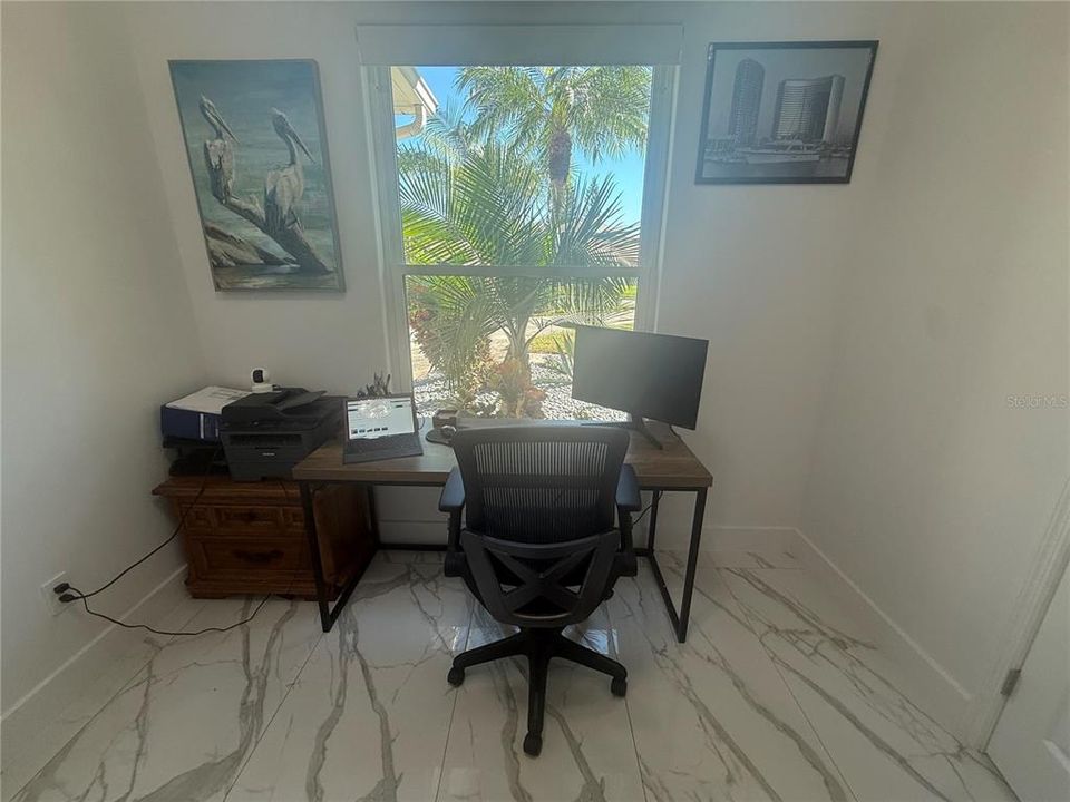 En Venta: $1,890,000 (4 camas, 3 baños, 3728 Pies cuadrados)