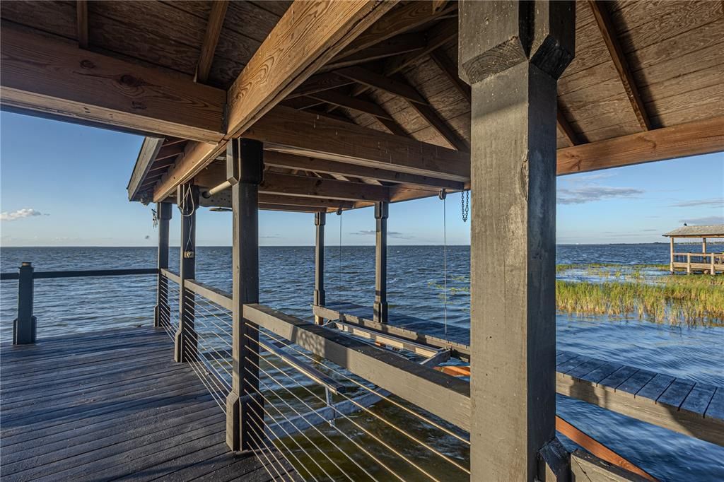 En Venta: $1,890,000 (4 camas, 3 baños, 3728 Pies cuadrados)