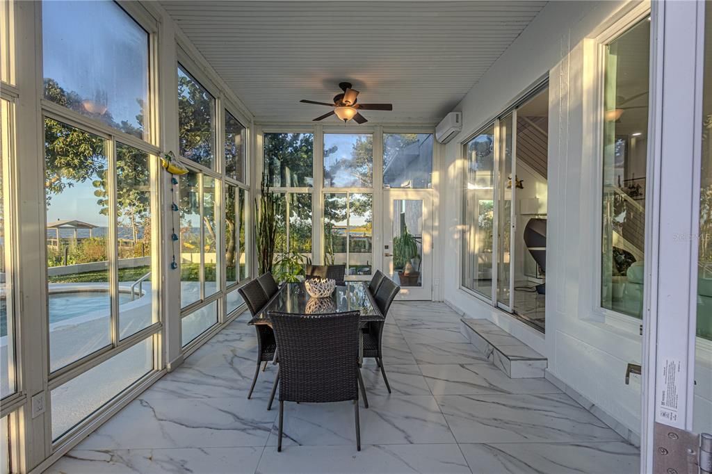 En Venta: $1,890,000 (4 camas, 3 baños, 3728 Pies cuadrados)