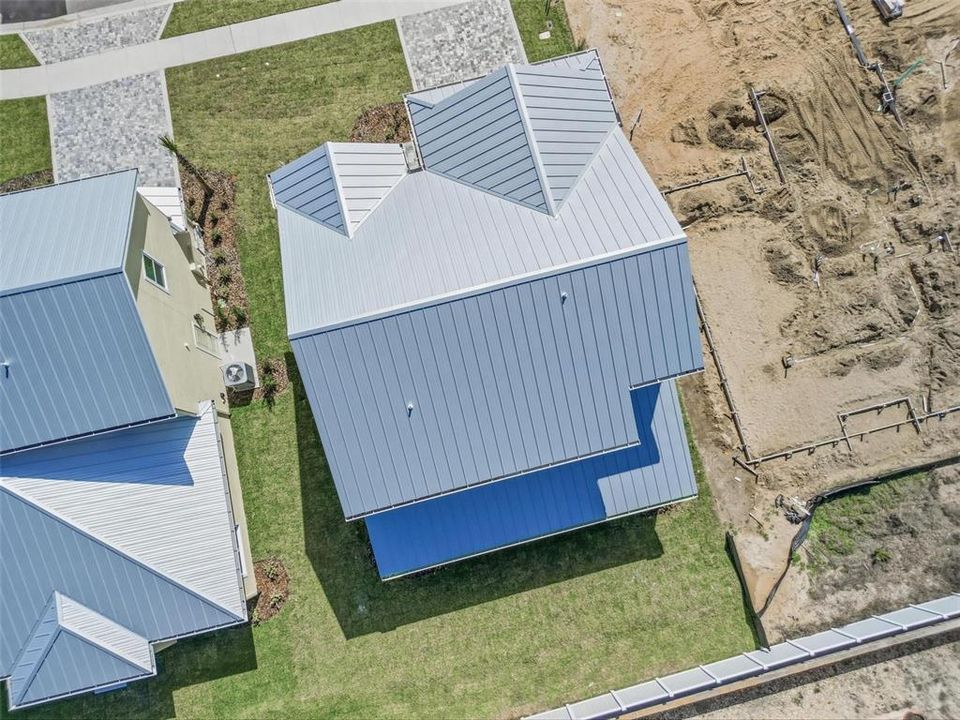 En Venta: $1,065,900 (3 camas, 2 baños, 2391 Pies cuadrados)