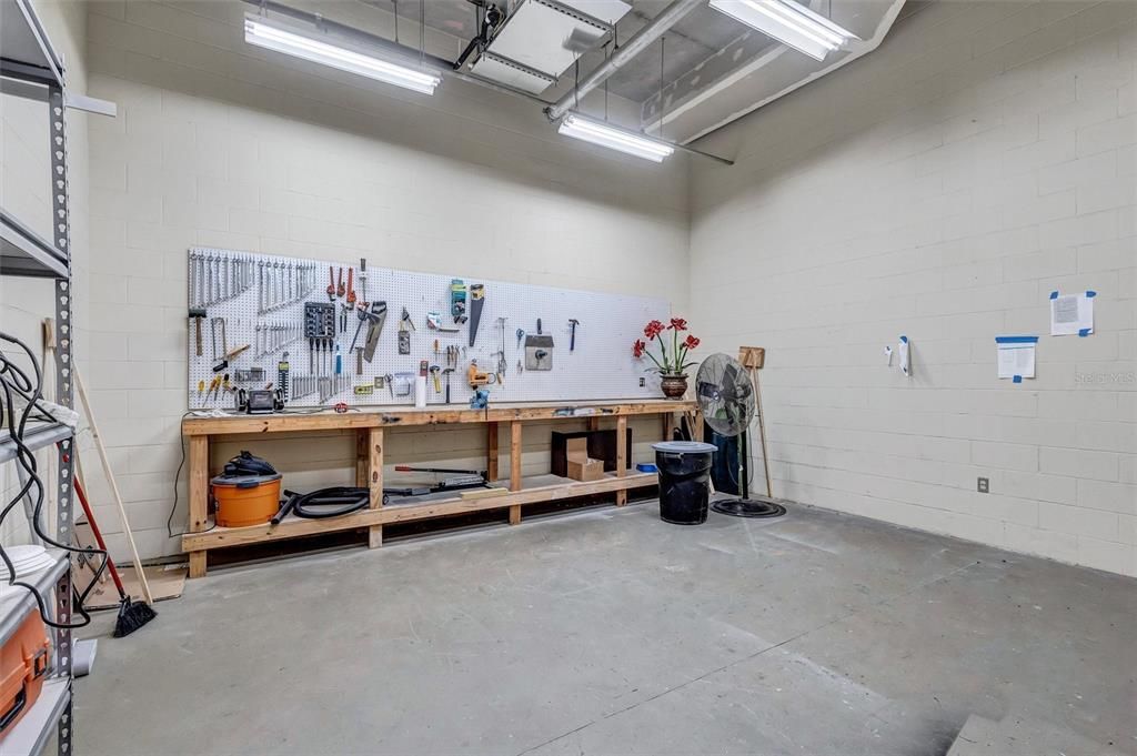 En Venta: $1,975,000 (4 camas, 4 baños, 3871 Pies cuadrados)