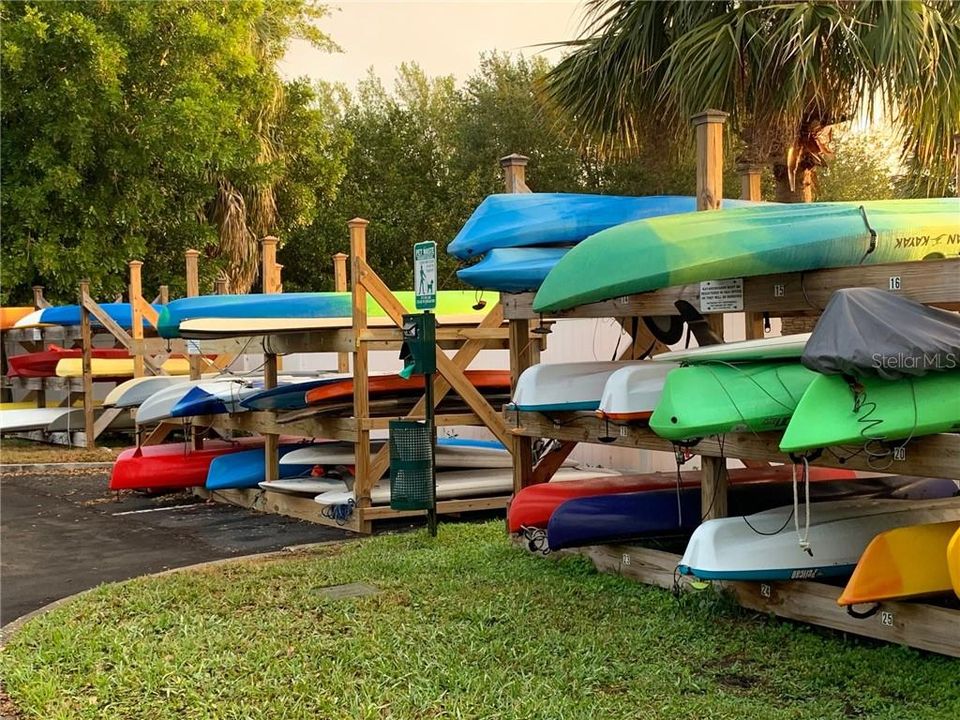 For Rent: $2,080 (2 beds, 1 baths, 825 Square Feet)