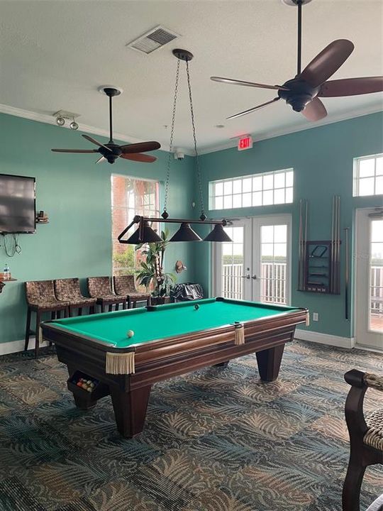 For Rent: $2,080 (2 beds, 1 baths, 825 Square Feet)