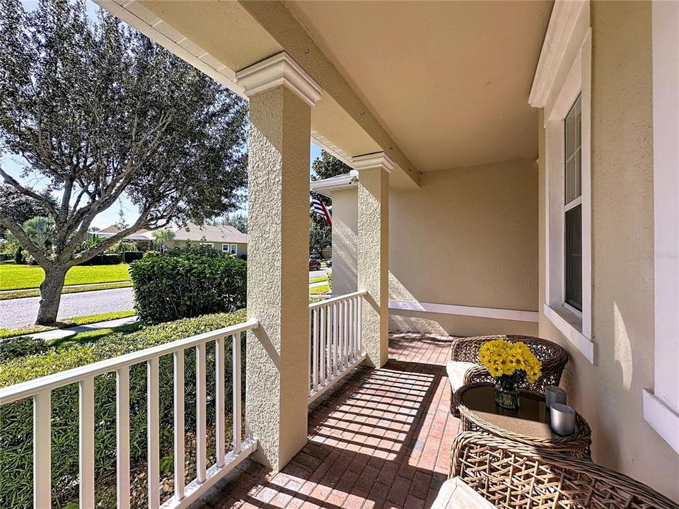 For Sale: $314,900 (2 beds, 2 baths, 1483 Square Feet)