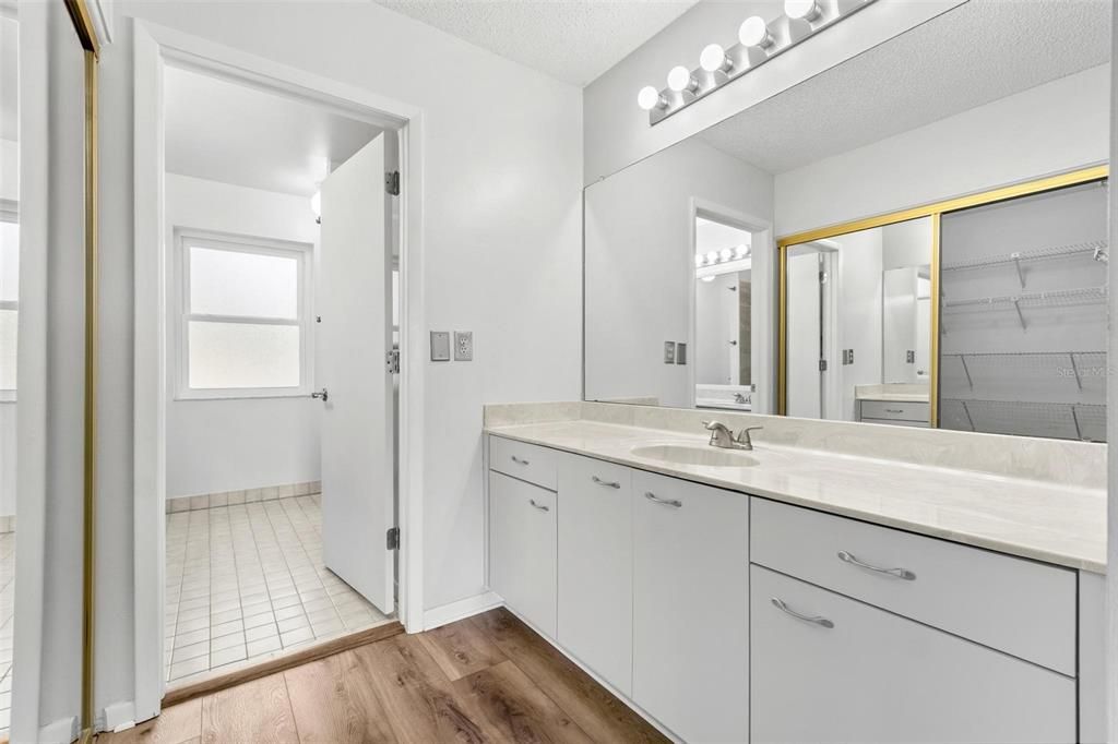 For Rent: $3,500 (3 beds, 3 baths, 1796 Square Feet)