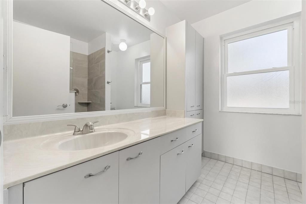 For Rent: $3,500 (3 beds, 3 baths, 1796 Square Feet)