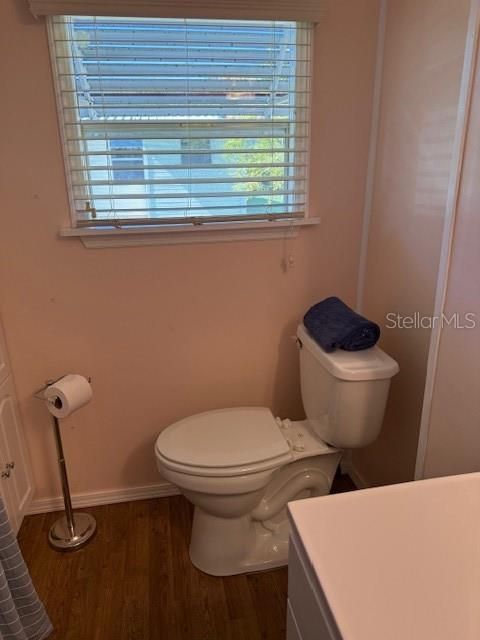 Active With Contract: $130,000 (2 beds, 2 baths, 672 Square Feet)