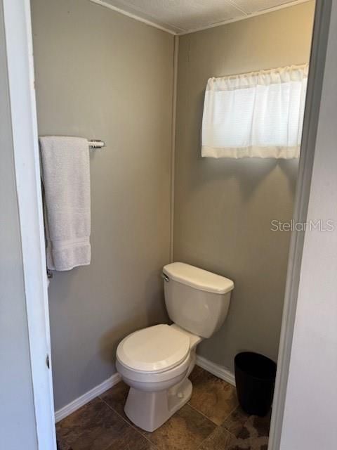 Active With Contract: $130,000 (2 beds, 2 baths, 672 Square Feet)