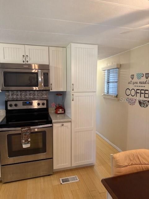 Active With Contract: $130,000 (2 beds, 2 baths, 672 Square Feet)