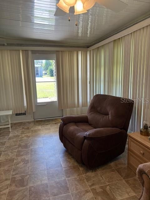 Active With Contract: $130,000 (2 beds, 2 baths, 672 Square Feet)