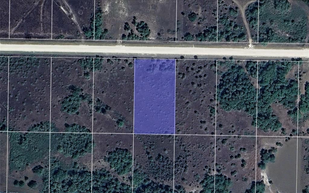 En Venta: $23,000 (1.25 acres)