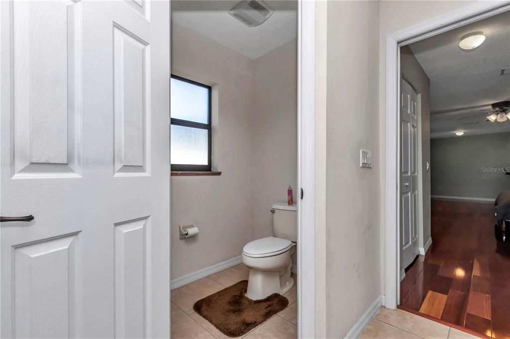 For Sale: $545,000 (5 beds, 3 baths, 2737 Square Feet)