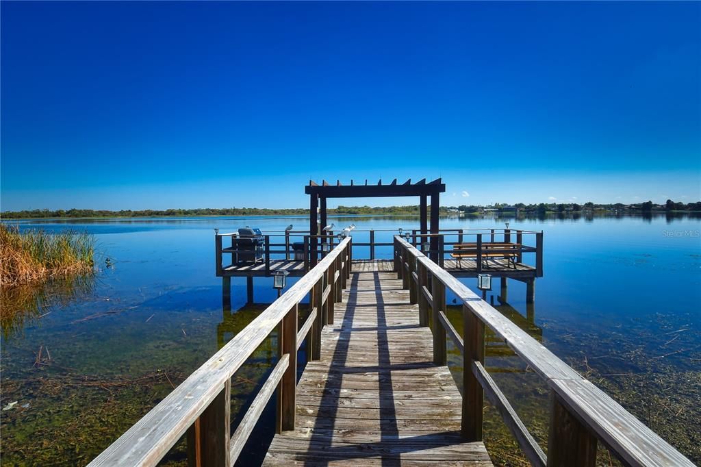 For Sale: $175,000 (2 beds, 2 baths, 1018 Square Feet)