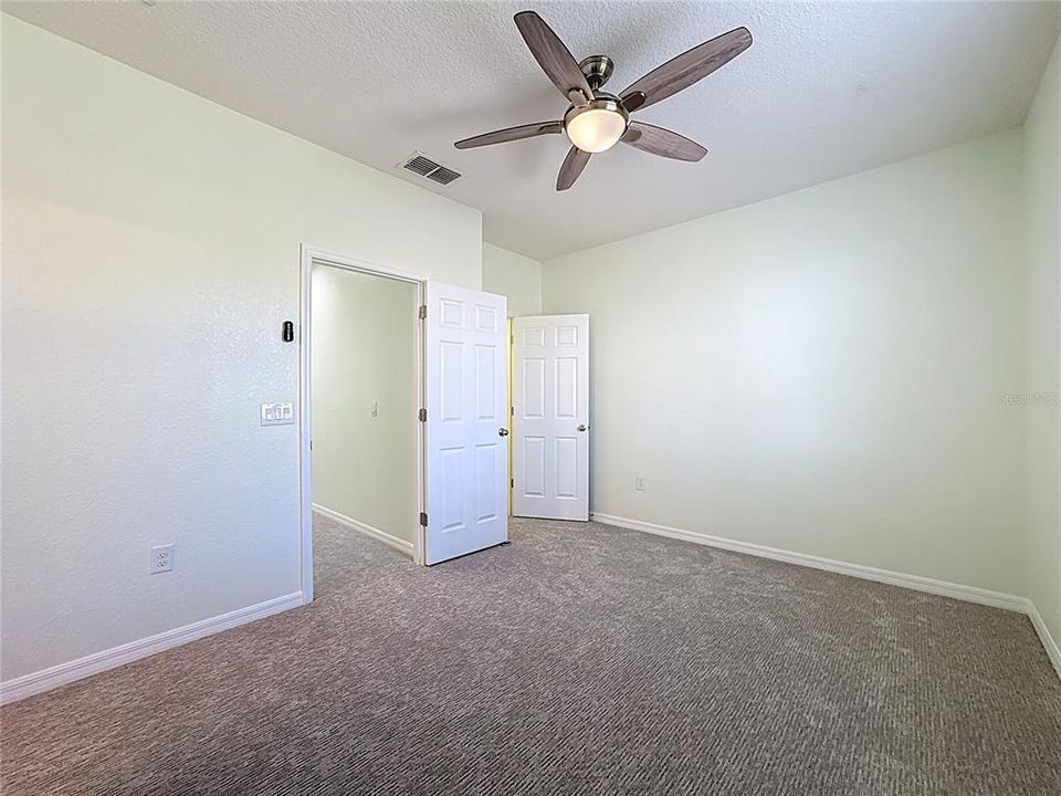 For Rent: $3,400 (4 beds, 3 baths, 2400 Square Feet)