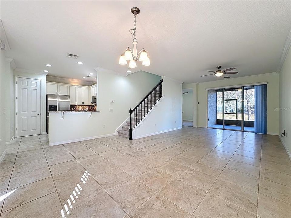 For Rent: $3,400 (4 beds, 3 baths, 2400 Square Feet)