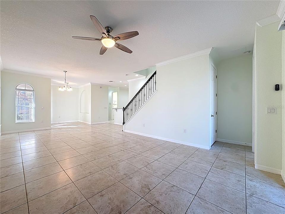 For Rent: $3,400 (4 beds, 3 baths, 2400 Square Feet)