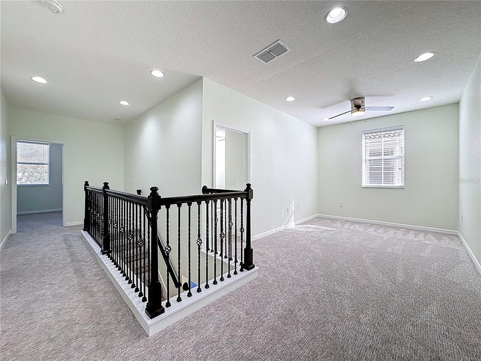 For Rent: $3,400 (4 beds, 3 baths, 2400 Square Feet)