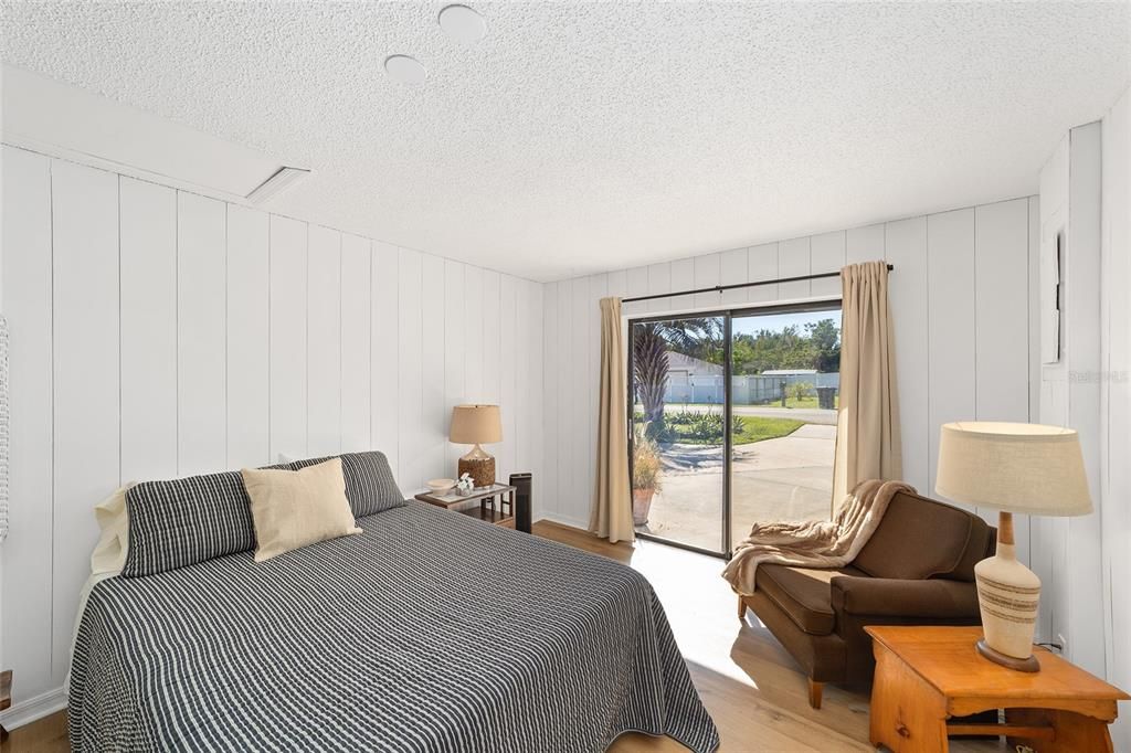 For Sale: $434,500 (5 beds, 3 baths, 2128 Square Feet)