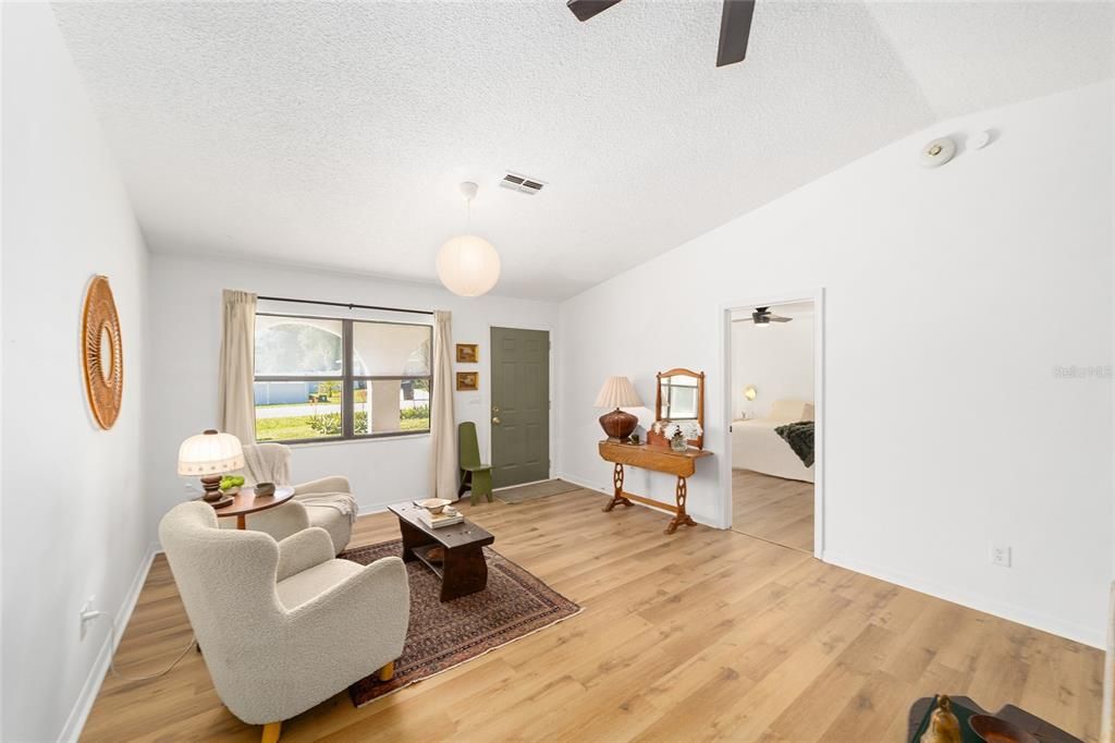 For Sale: $434,500 (5 beds, 3 baths, 2128 Square Feet)