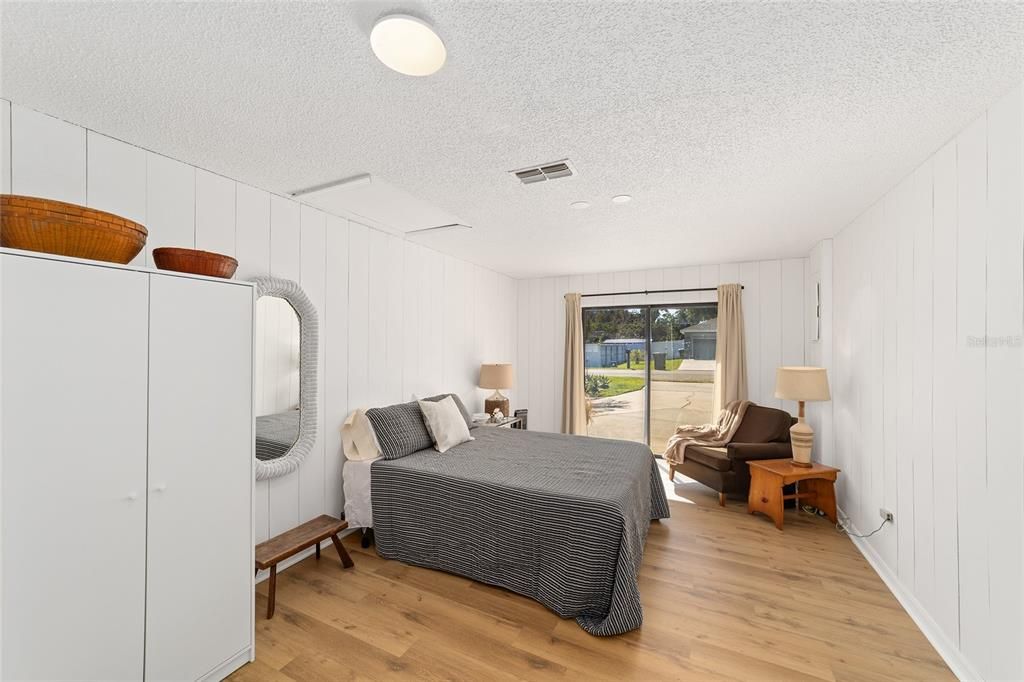 For Sale: $434,500 (5 beds, 3 baths, 2128 Square Feet)