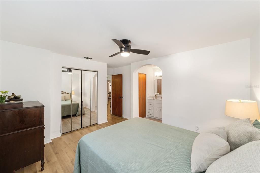 For Sale: $434,500 (5 beds, 3 baths, 2128 Square Feet)