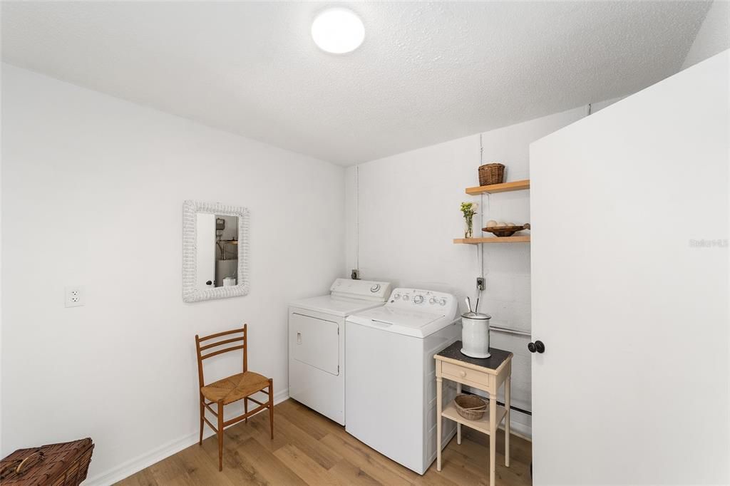 For Sale: $434,500 (5 beds, 3 baths, 2128 Square Feet)