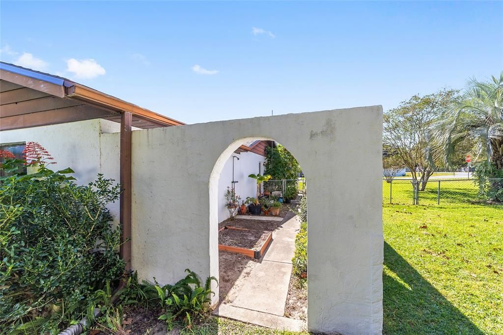 For Sale: $434,500 (5 beds, 3 baths, 2128 Square Feet)