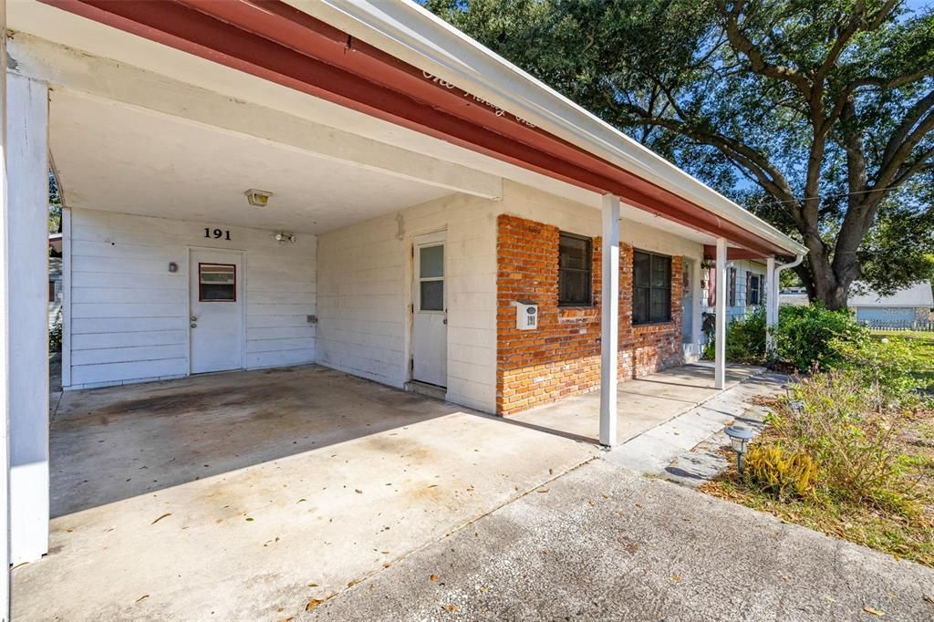 Activo con contrato: $280,000 (4 camas, 2 baños, 1397 Pies cuadrados)