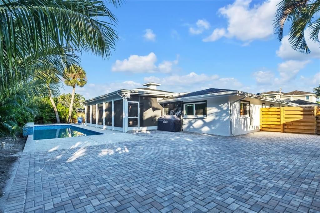 На продажу: $2,350,000 (5 спален, 5 ванн, 3126 Квадратных фут)