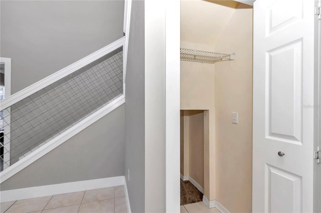 For Sale: $365,000 (4 beds, 2 baths, 2336 Square Feet)