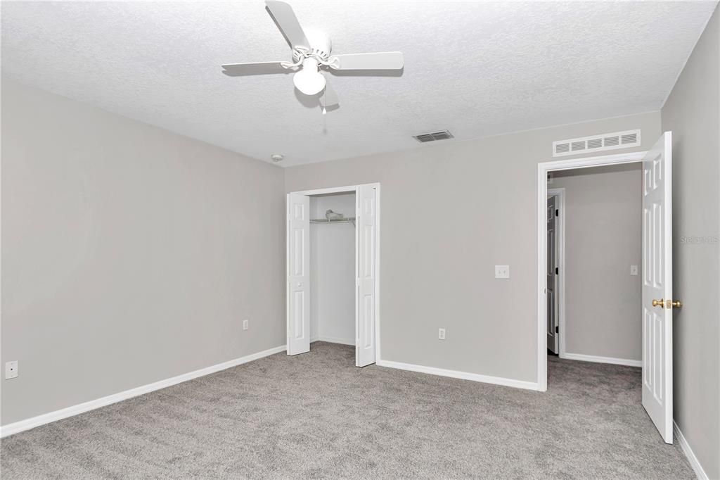 For Sale: $365,000 (4 beds, 2 baths, 2336 Square Feet)