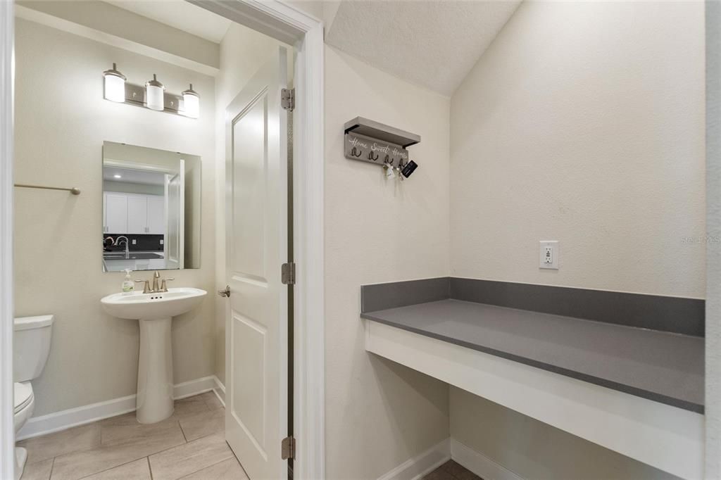 出租: $3,800 (5 贝兹, 4 浴室, 3809 平方英尺)