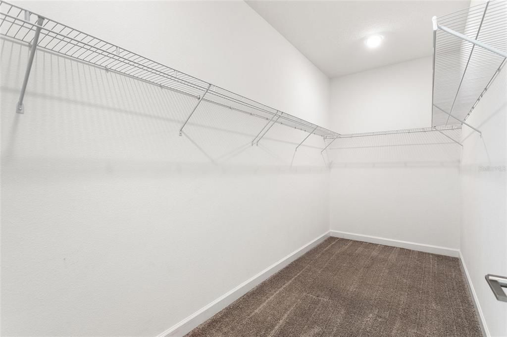 出租: $3,800 (5 贝兹, 4 浴室, 3809 平方英尺)