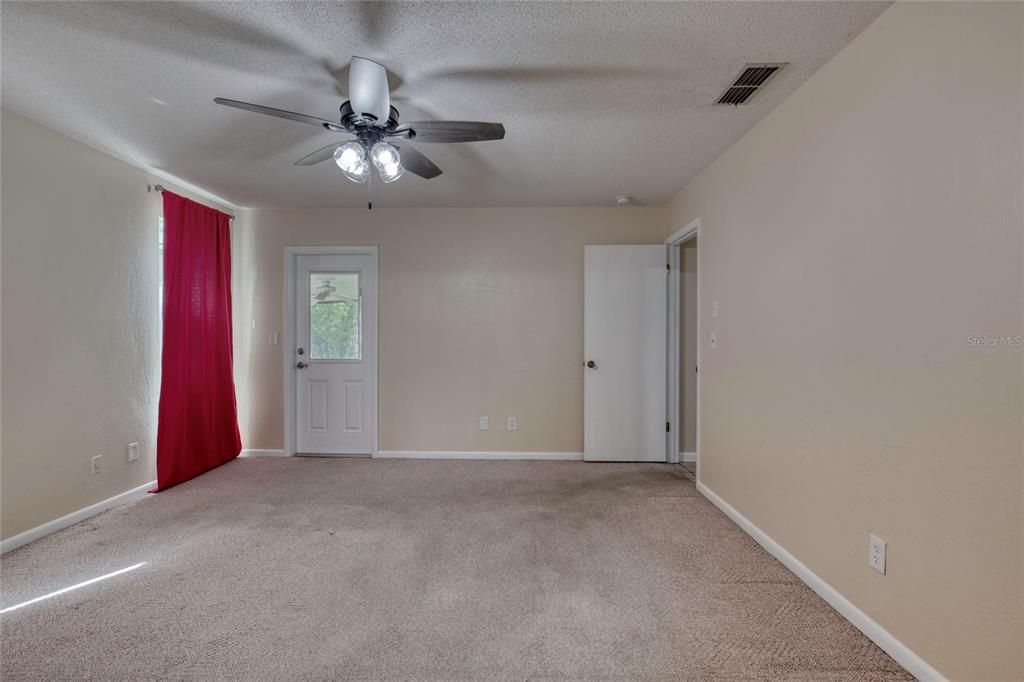 待售: $359,900 (3 贝兹, 2 浴室, 1808 平方英尺)