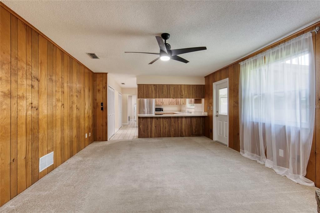 待售: $359,900 (3 贝兹, 2 浴室, 1808 平方英尺)