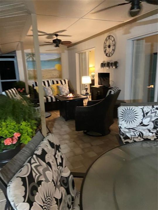 Active With Contract: $565,000 (3 beds, 2 baths, 2246 Square Feet)