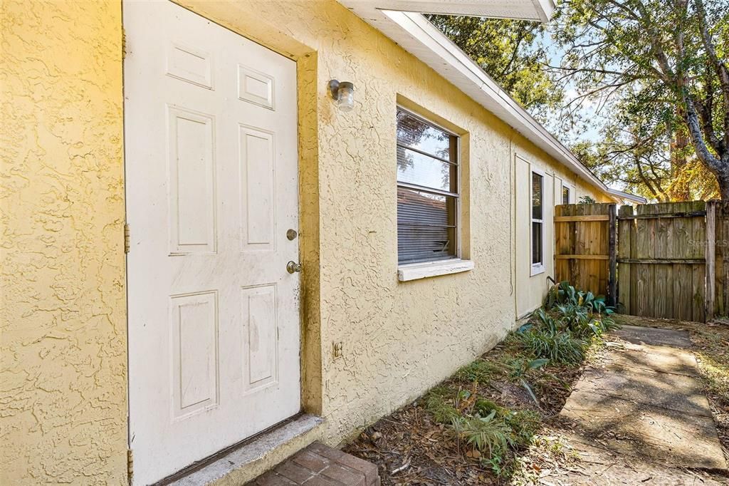 For Sale: $399,000 (0 beds, 0 baths, 1978 Square Feet)