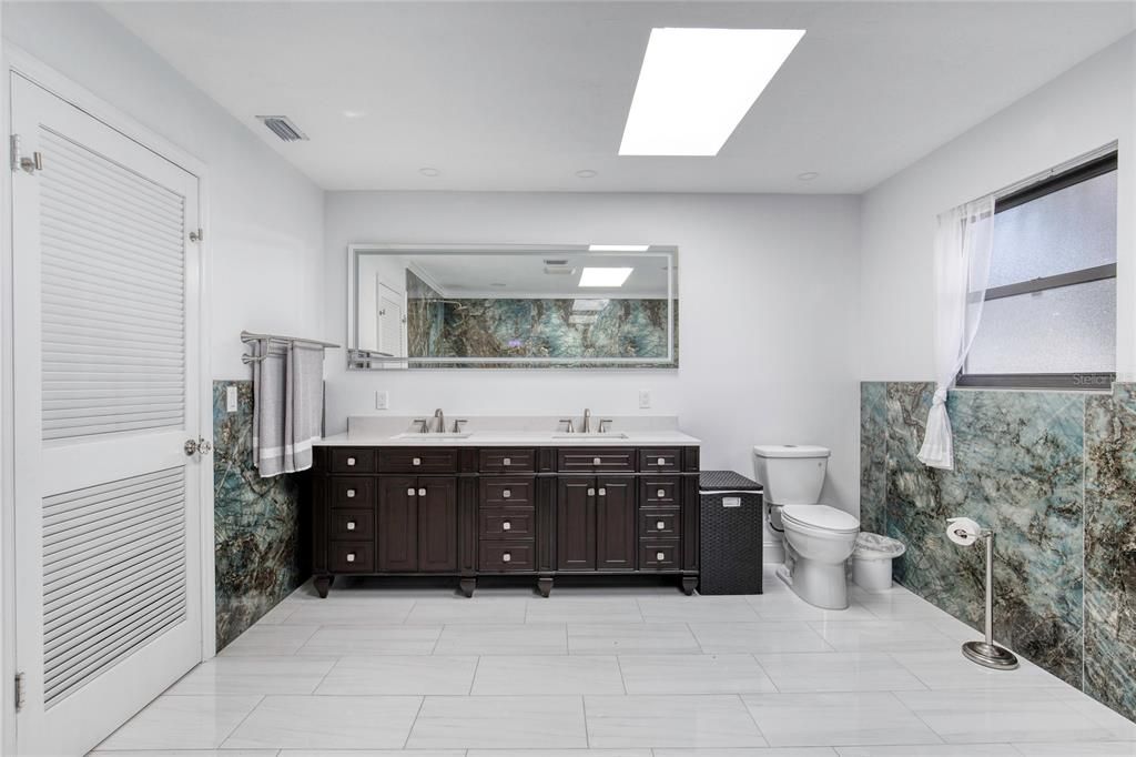 На продажу: $850,000 (4 спален, 3 ванн, 2682 Квадратных фут)