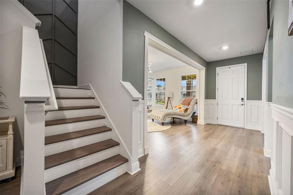 For Sale: $699,900 (5 beds, 4 baths, 3550 Square Feet)