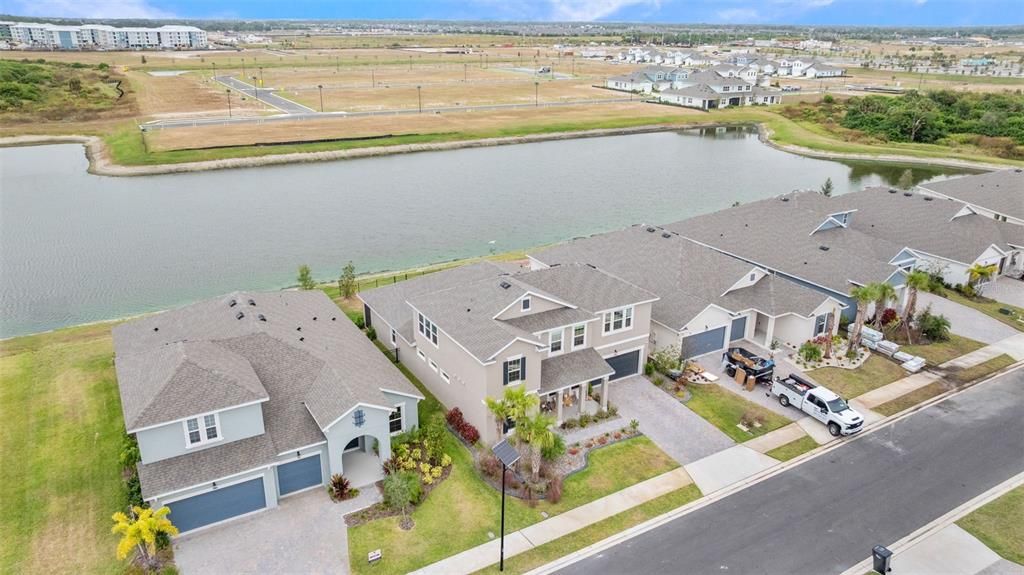 For Sale: $699,900 (5 beds, 4 baths, 3550 Square Feet)