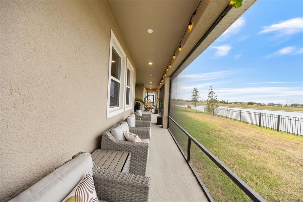 For Sale: $699,900 (5 beds, 4 baths, 3550 Square Feet)