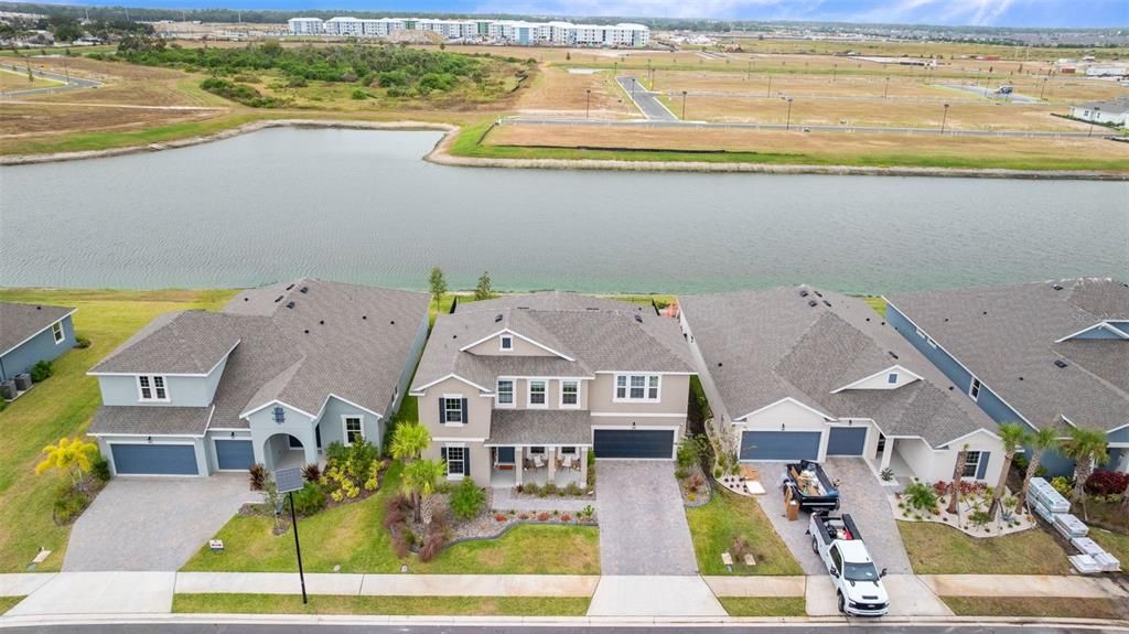 For Sale: $699,900 (5 beds, 4 baths, 3550 Square Feet)