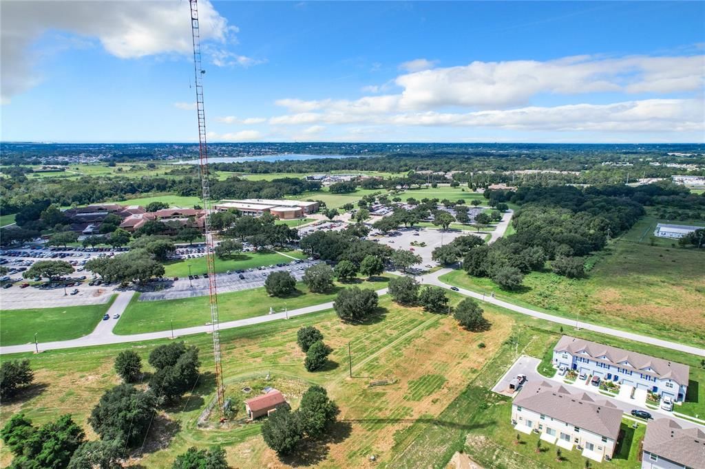 В аренду: $1,950 (3 спален, 2 ванн, 1694 Квадратных фут)