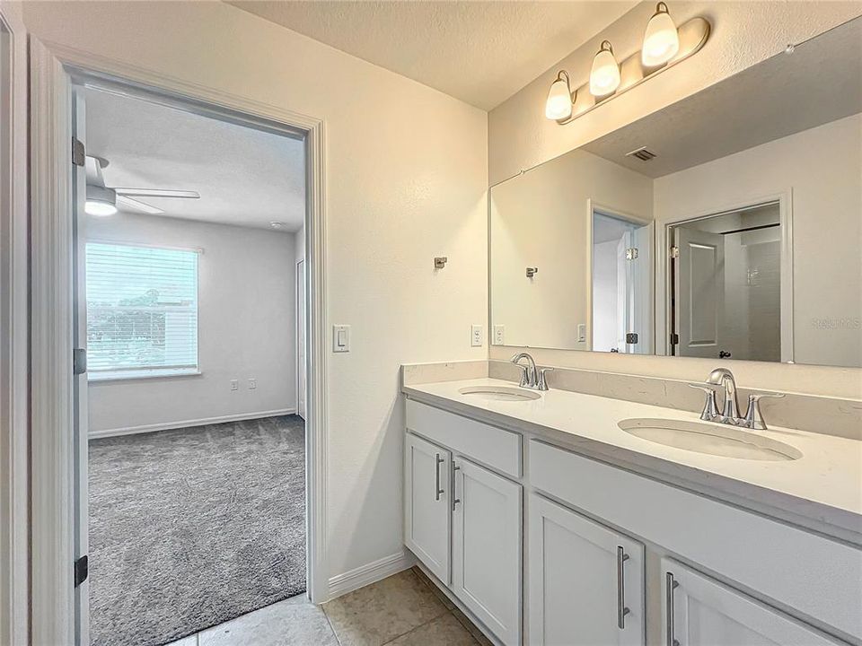 В аренду: $1,950 (3 спален, 2 ванн, 1694 Квадратных фут)