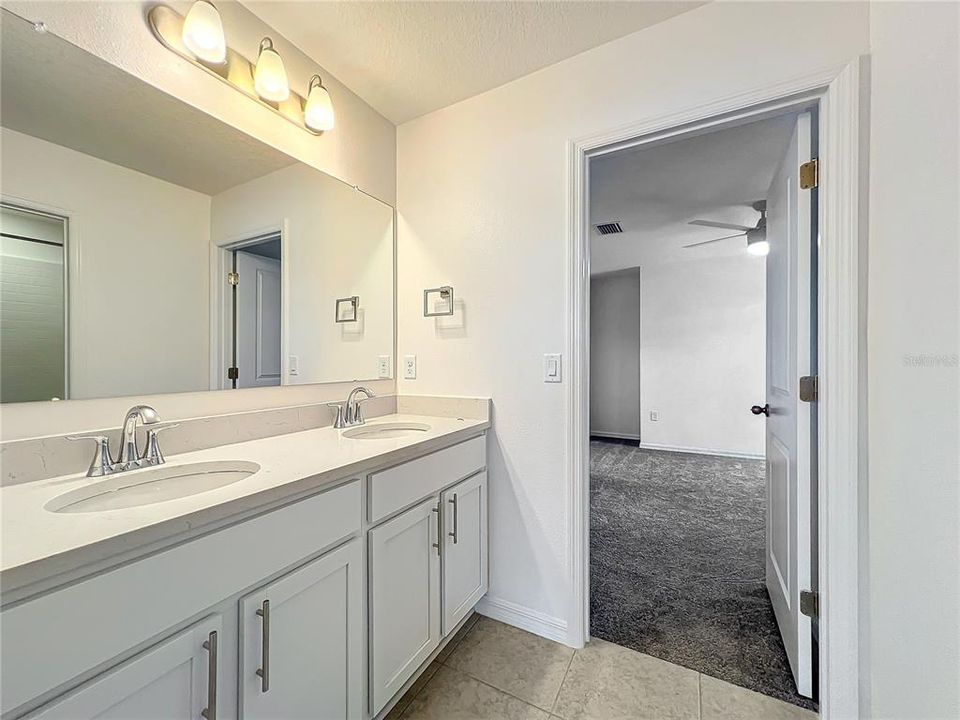 В аренду: $1,950 (3 спален, 2 ванн, 1694 Квадратных фут)