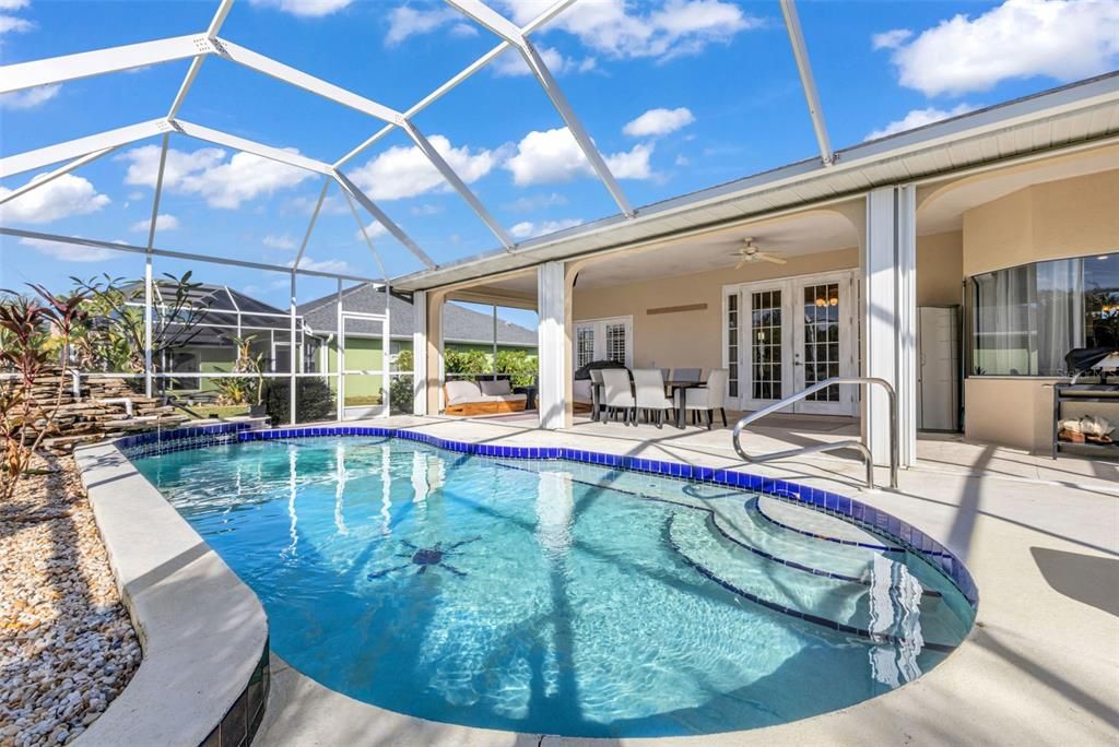 For Sale: $435,000 (3 beds, 2 baths, 2078 Square Feet)