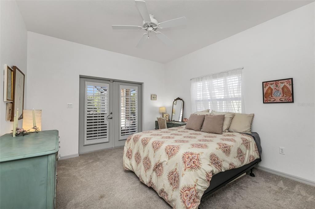 For Sale: $435,000 (3 beds, 2 baths, 2078 Square Feet)