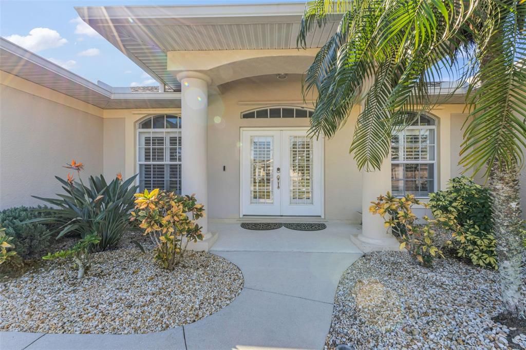 For Sale: $435,000 (3 beds, 2 baths, 2078 Square Feet)